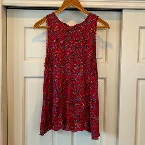 American Eagle tank. Lace accent. Size:L